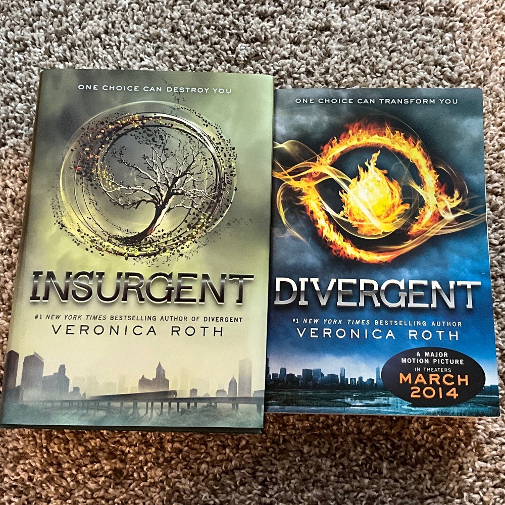 Set of 2 Books by the Bestselling Author Veronica Roth